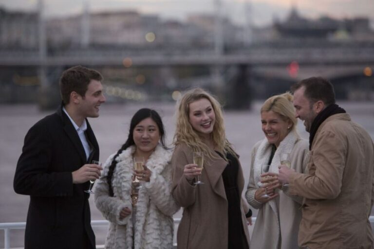 London: River Thames Evening Cruise with Bubbly and Canapés - Valuing the Experience