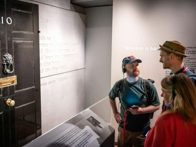 London: Westminster & Churchill War Rooms: Deluxe Tour - Who Should Book This Tour?