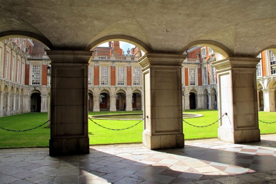 London: Windsor, Hampton Court Palace with Free Snack Pack - Why This Tour Offers Real Value