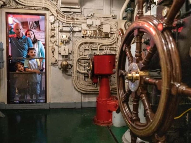 London: WW2 Day Out: Churchill War Rooms & HMS Belfast - Exploring Churchill’s War Rooms: A Hidden WWII Treasure