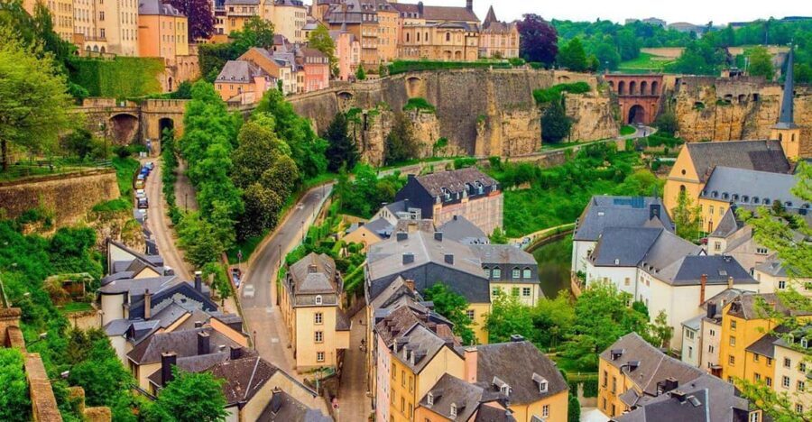Luxembourg Highlights: Walking Tour in English - The Sum Up
