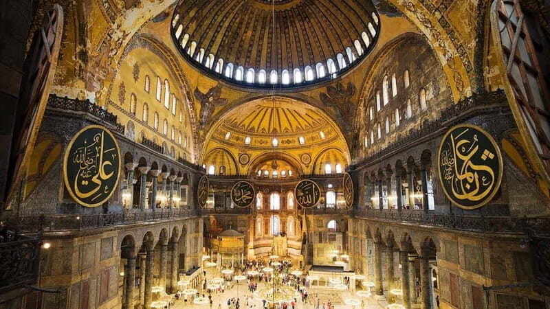 Luxury Istanbul Tours: Museum Entrances & Luxury Vehicle - A Closer Look at the Experience