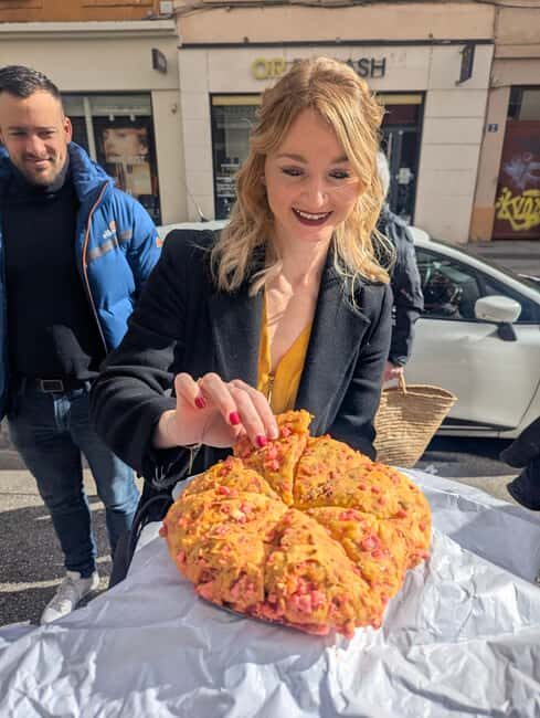 Lyon: Visit and taste the best pastries in Croix Rousse - The Value of the Experience