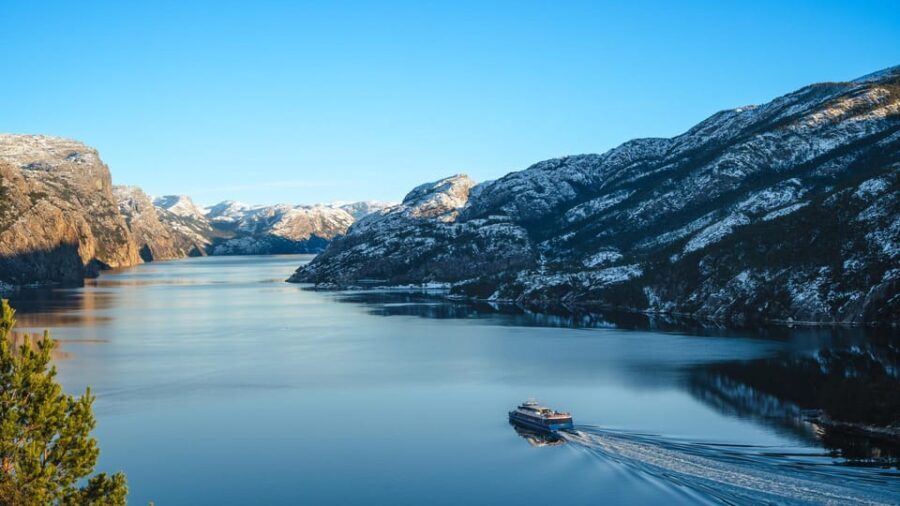Lysefjorden cruise & Preikestolen guided hike - winter - The Return Journey and Practical Details