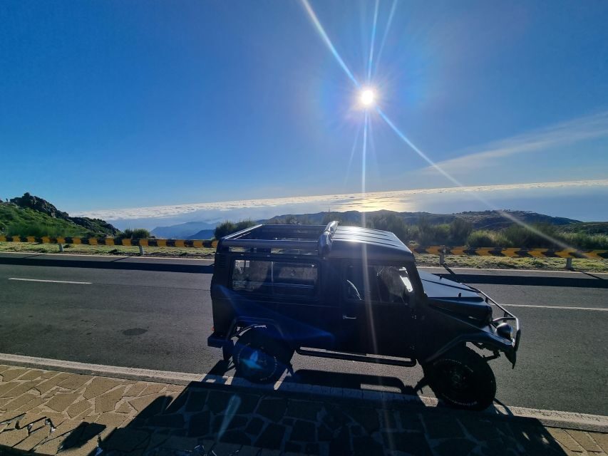 Madeira : Santana, Pico Arieiro, walk full day 4x4 Jeep tour - What Makes This Tour Stand Out