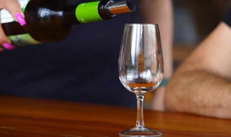 Madeira: Vineyard Tour w/ Wine Tasting & Skywalk - FAQ