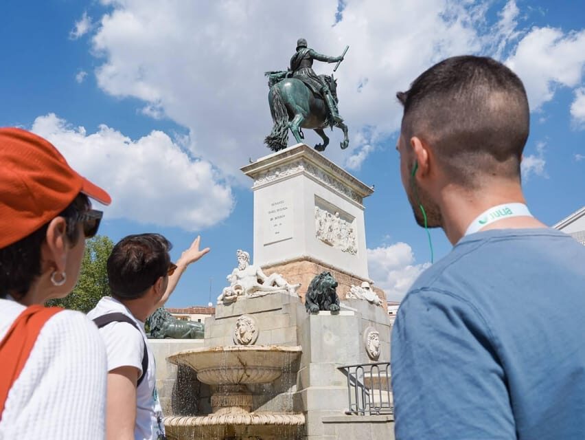 Madrid: 4-Hour Bus Tour with Royal Palace Admission - The Practicalities