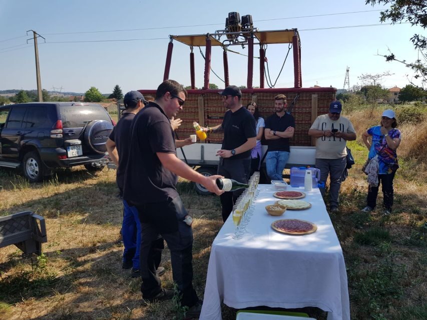 Madrid: Balloon Ride with Transfer Option from Madrid City - Detailed Tour Itinerary: From Ground to Sky and Back