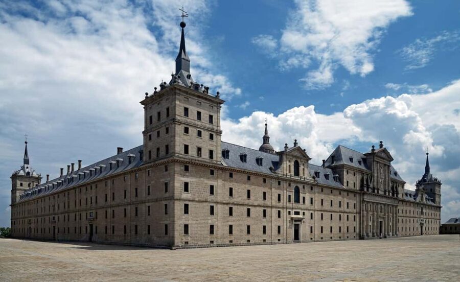 Madrid: El Escorial & Valley of the Fallen Fast Track Entry - Deep Dive into the Experience
