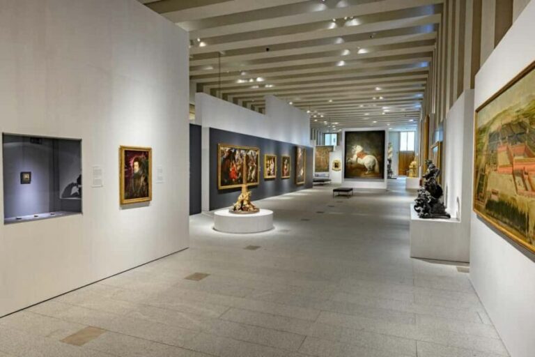 Madrid: Exclusive Skip-the-Line Tour of the Royal Collections Gallery (max. 8) - Who Will Love This Tour?