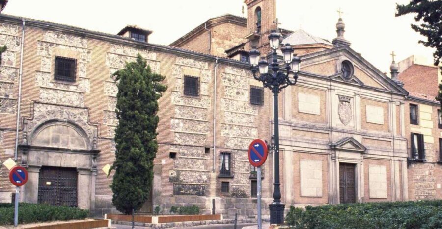 Madrid: Guided Walking Tour of Monasterio de las Descalzas - Who Will Enjoy This Tour?
