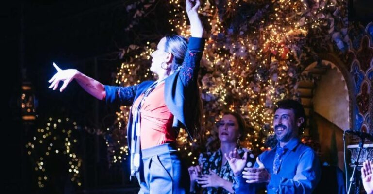 Madrid: Live Flamenco Show with Food and Drinks Options - The Venue and Atmosphere