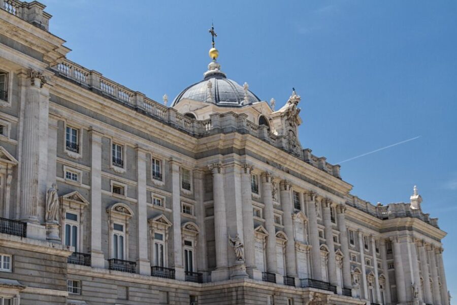 Madrid: Private Architecture Tour with a Local Expert - Authentic Elements from Travelers