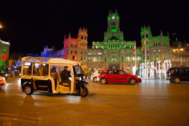 Madrid: Private Christmas Lights Tour by Eco Tuk-Tuk - Getting Started