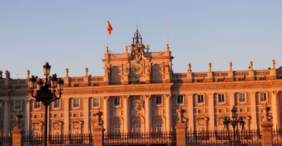 Madrid: Royal Palace Guided Tour with Entry Ticket - Why This Tour Offers Great Value