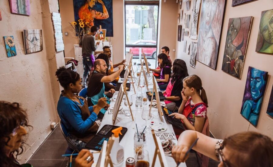 Madrid: Sip&Paint Workshop - Who Should Sign Up?