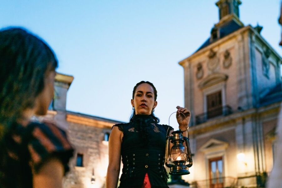 Madrid: Spanish Inquisition and Legends Evening Walking Tour - Why This Tour Works