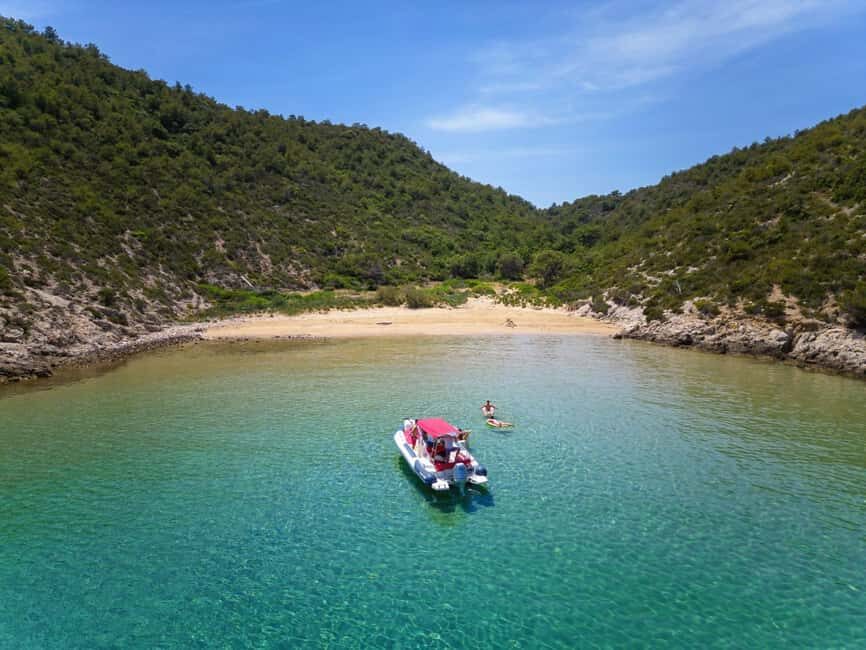 Magnific blue lagoon,speed boat towels included - Who Will Love This Tour?