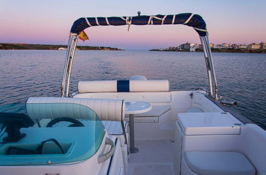 Mahón Menorca: Private boat tour with snacks and sunset. - FAQ