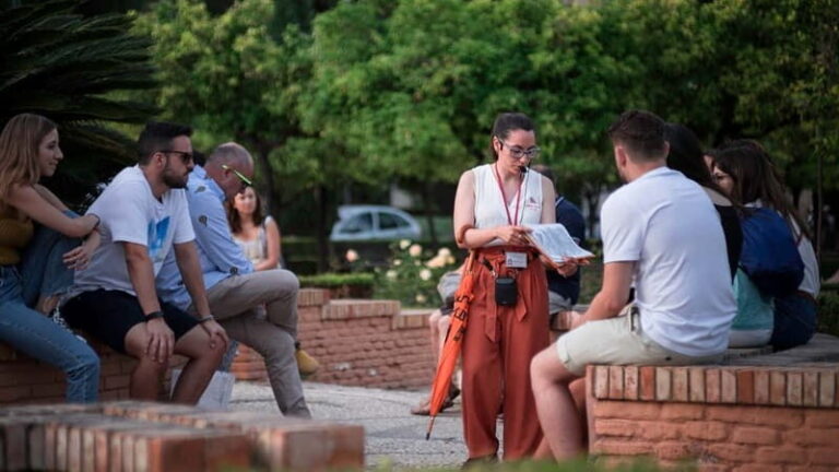 Málaga: 2-Hour Historical Center & Cathedral Tour - Practicalities and Value