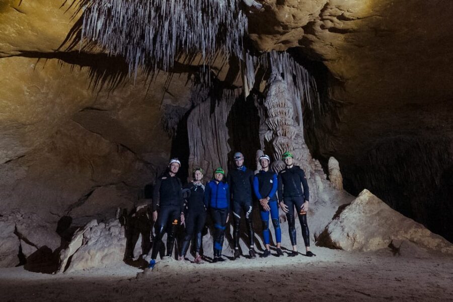 Mallorca: Cala Romántica Cliff Hike and Sea Cave Tour - A Closer Look at the Mallorca Cliff Hike and Sea Cave Tour