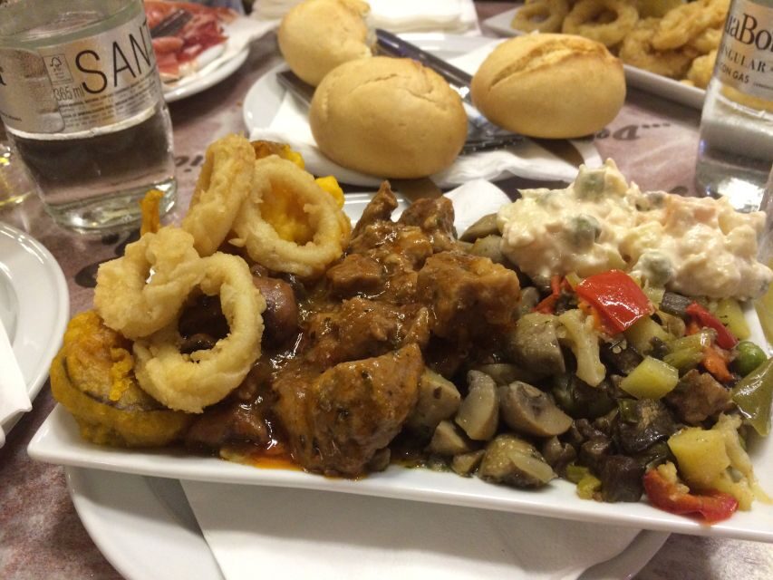 Mallorca: Dinner Experience with the Famous "Paella Man" - Who Will Love This Experience?