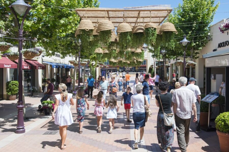 Mallorca: Fashion Outlet Shopping Excursion by Bus - Analyzing the Value