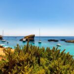 Malta: Blue Lagoon, Comino, and Sea Caves Tour - The Experience of the Crew and Guides