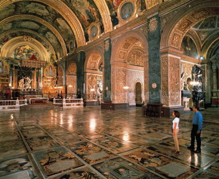 Malta: Private Full-Day Sightseeing Tour - Authentic Insights from Reviewers