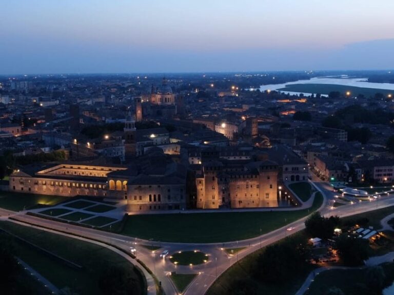 MANTOVAGANDO: Tour of the Historic Center of Mantua - Who Should Book This Experience?