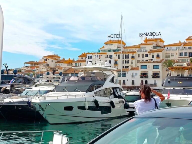 Marbella private tour & Puerto Banus to walk on your own - Analyzing the Value