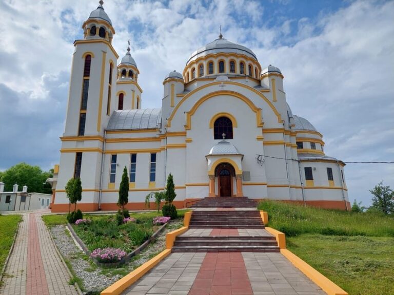 Margins of Sibiu: A Journey Through Tradition and Nature - What Makes This Tour Special