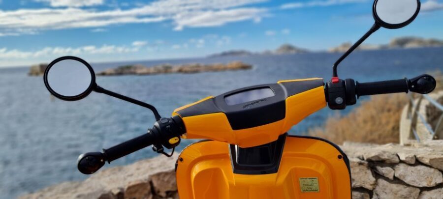 Marseille: Electric Motorcycle Rental with Smartphone Guide - Exploring the Seaside and Natural Wonders