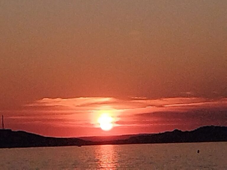 Marseille: Guided Hiking Calanques National Park from Luminy - Who Is This Tour Best For?