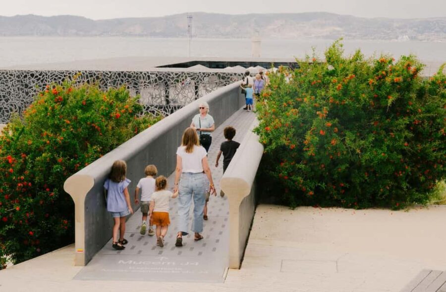 Marseille: Mucem Fast-Track Ticket & Le Panier Audio Tour - Exploring the Mucem: What to Expect