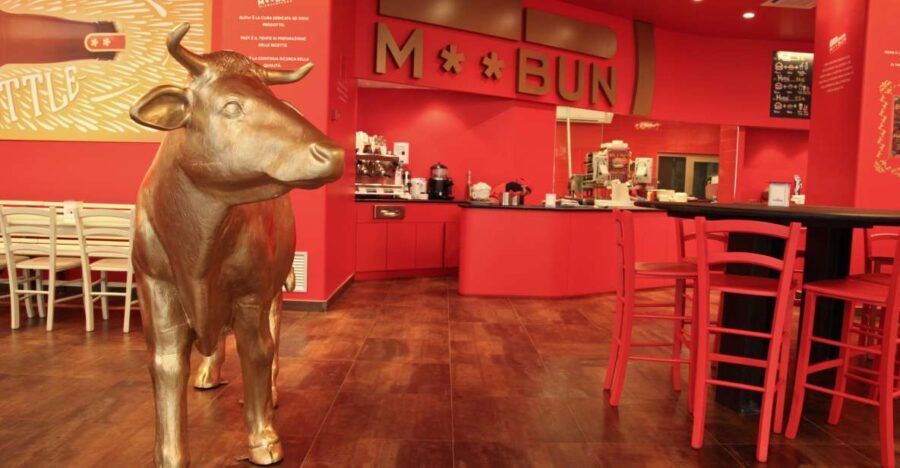 MBun Hamburger Shop and Open Bus Turin - Who Will Love This Experience?