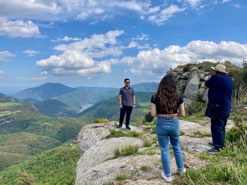 Medieval Towns and Nature Parks Exclusive Trip with Pickup - A Closer Look at the Itinerary