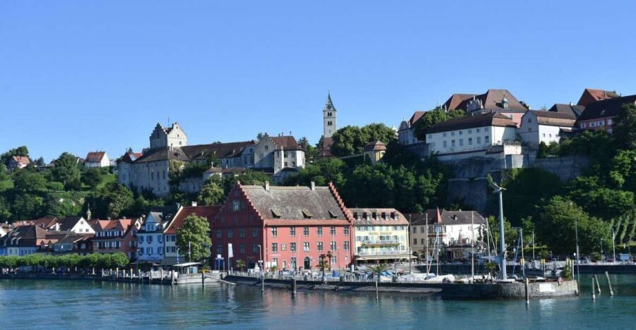 Meersburg: Private Guided Walking Tour - Exploring Meersburg: A walking journey into history and tradition