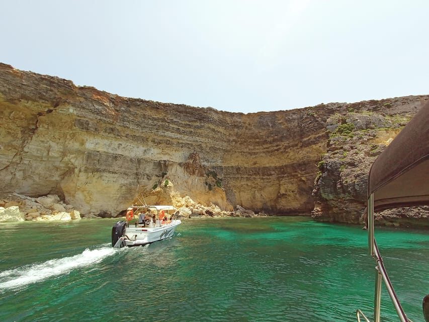Mellieha: 3:00pm Speedboat round Comino Caves 2h Blue Lagoon - What Sets This Tour Apart