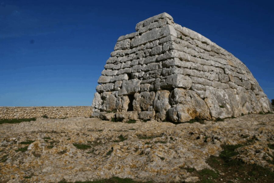 Menorca: Naveta des Tudons Burial Monument Ticket Entrance - Introduction to the Naveta des Tudons Experience