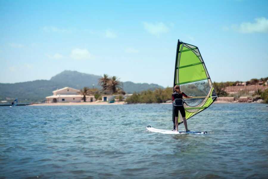 Menorca: Windsurf Lesson - What the Lesson Includes and How It Works