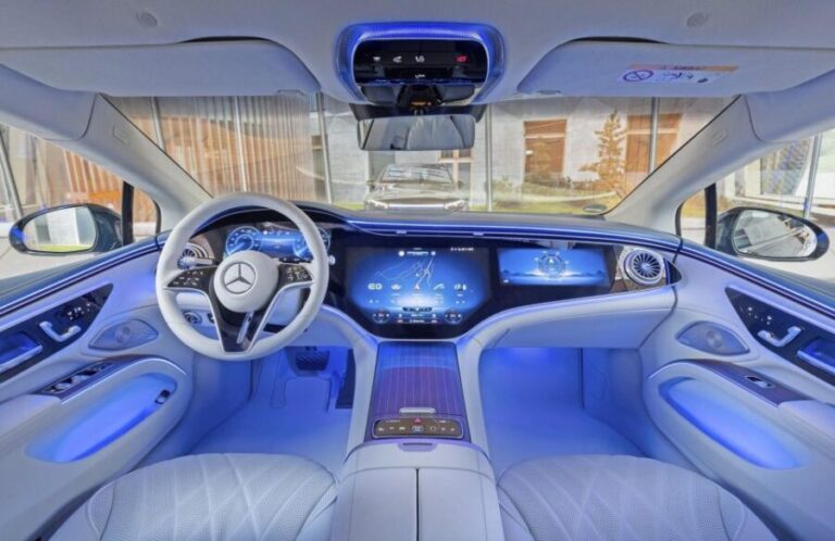 Meteora Private Full Day Tour from Athens & Free Audio Tour - Authentic Experiences and Additional Details