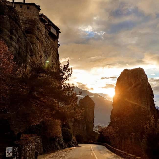 Meteora: Small Size Sunset Tour with Local Guides - What Makes This Tour Special?