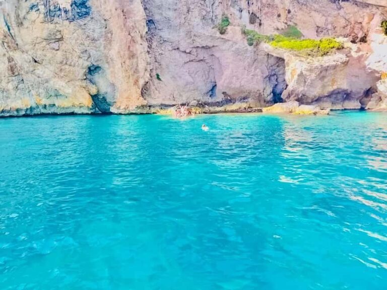 Mgarr/Cirkewwa: Comino, Gozo & Blue Lagoon Private Boat Trip - The Stops and What You’ll Experience
