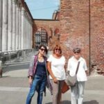 Milan : Historic Private Walking Tour - The Experience of the Guide and Its Impact