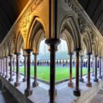 Mont Saint Michel : Full day private guided tour from Paris - Inside Mont Saint Michel: What to Expect