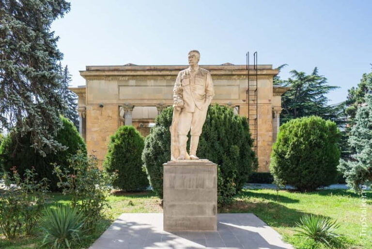 Mtskheta Gori Uplistsikhe Day-Trip from Tbilisi - What Makes This Tour Stand Out?