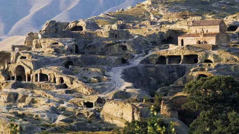 Mtskheta-Jvari + Gori-Uflistsikhe Private tour - Transportation and Guide Experience