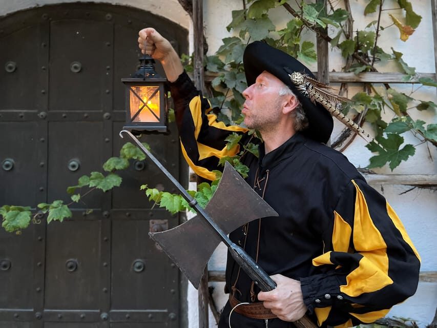Munich: Night Watchman Tour for Kids (6 - 12 years) - 75 min - Who Will Love This Tour?