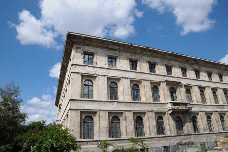 Munich: Private or Group Third Reich and WWII Walking Tour - Walking Through Munich’s Historic Sites